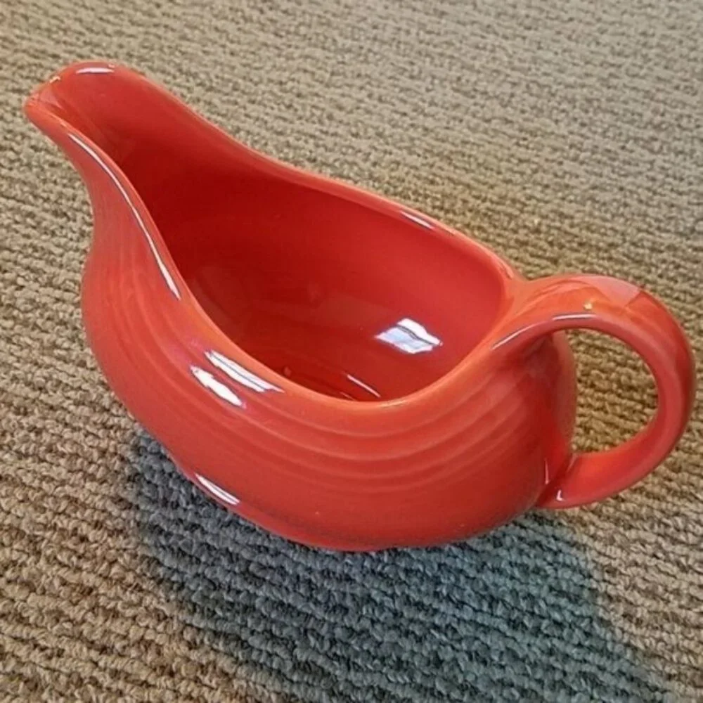 Fiestaware Fiesta CERAMIC Gravy Sauce Boat Dish Poppy Orange 18.5 OZ CONTAINER